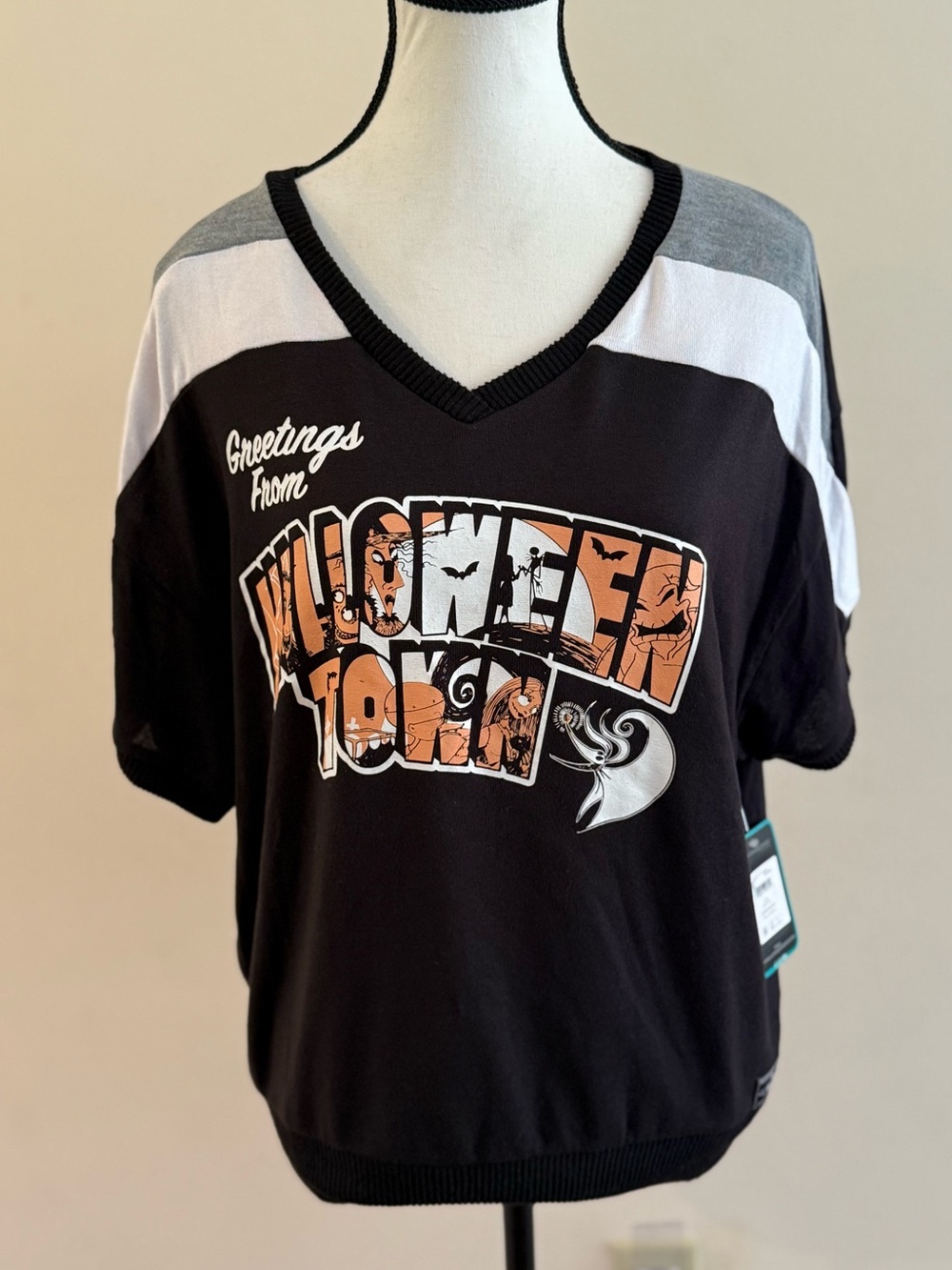 Disney Nightmare Before Christmas - Halloween Town Graphic V-Neck Pullover